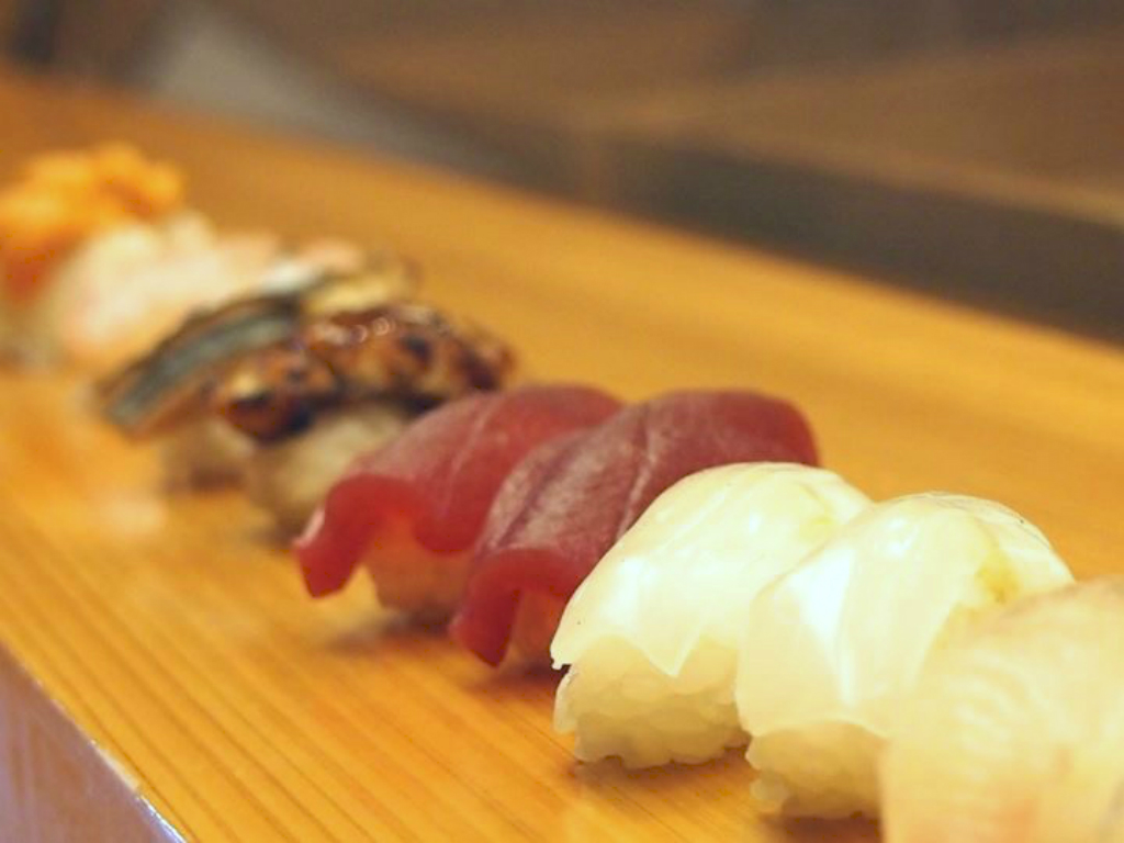 鮨　とみ田(Sushi Tomita)